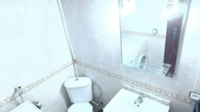 Habitación en alquiler en El Cerro, El Cerro (Distrito Cerro Amate. Sevilla Capital) de 360 €<span>/mes</span>