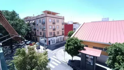 Habitación en alquiler en El Cerro, El Cerro (Distrito Cerro Amate. Sevilla Capital) de 360 €<span>/mes</span>