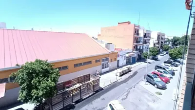 Habitación en alquiler en El Cerro, El Cerro (Distrito Cerro Amate. Sevilla Capital) de 360 €<span>/mes</span>