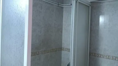 Habitación en alquiler en El Cerro, El Cerro (Distrito Cerro Amate. Sevilla Capital) de 360 €<span>/mes</span>