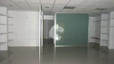 Oficina en venta en Avenida del Naturais de Fene, 37, cerca de Calle de Tras do Cadavo - Más