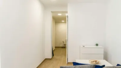 Piso en alquiler en Hostafrancs - Imagen 4