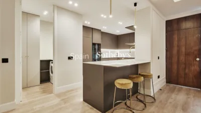 Apartment on Calle de María de Molina photo 10