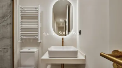 Apartment on Calle de María de Molina photo 18