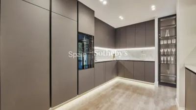 Apartment on Calle de María de Molina photo 28