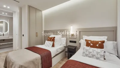 Apartment on Calle de María de Molina photo 32