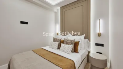 Apartment on Calle de María de Molina photo 35