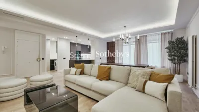 Apartment on Calle de María de Molina photo 40