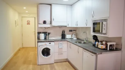 Piso en alquiler en Calle >C. de Ramón de Santillán, Número > - Imagen 11