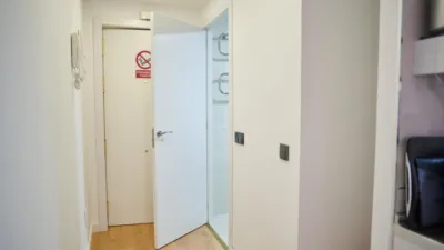 Piso en alquiler en Calle >C. de Ramón de Santillán, Número > - Imagen 13