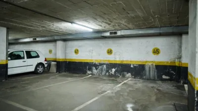 Piso en alquiler en Calle >C. de Ramón de Santillán, Número > - Imagen 28