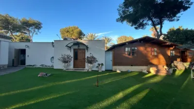 Piso en venta en Campoamor - Más
