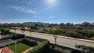 Duplex at Esparto Street, 1 photo 23