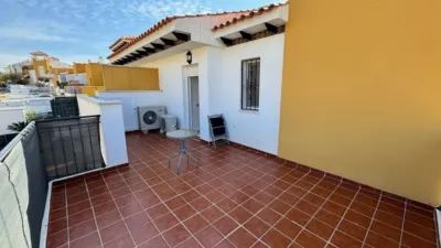 Duplex at Esparto Street, 1 photo 24