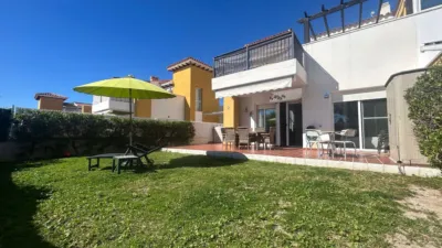 Duplex at Esparto Street, 1 photo 28