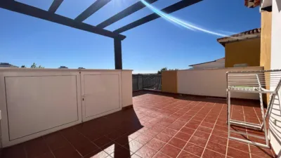 Duplex at Esparto Street, 1 photo 44