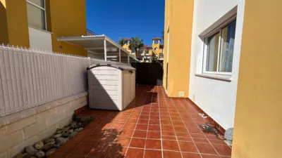 Duplex at Esparto Street, 1 photo 48