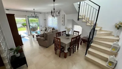 Duplex at Esparto Street, 1 photo 7