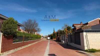 Semi-detached house on Calle Tratado de Tordesillas photo 5