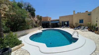 Chalet on Calle de Alemania, 1 photo 2