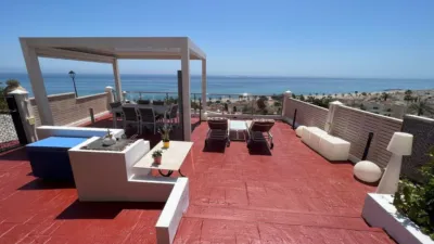 Chalet on Calle de Alemania, 1 photo 6