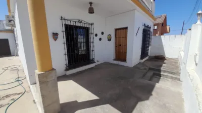 Chalet en venta en Calle C- La Salinera - Vista 4