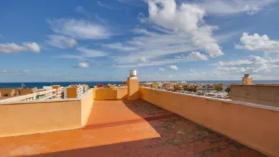 Apartment in Punta Prima photo 17