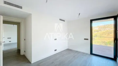 Attic in Finestrelles photo 18
