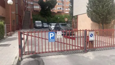 Piso en alquiler en Calle de Calí, número > - Imagen 14