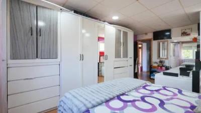 Casa adosada en venta en Calle >Calle de los Castaños, Número >, Pioz de 236.900 €