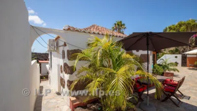 House on La Laguna Street, Los Llanos — Isla de La Palma, Canary Islands photo 7