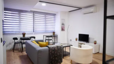 Estudio en alquiler en Calle >C. de Ramón de Santillán, Número > - Imagen 4