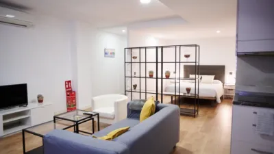 Estudio en alquiler en Calle >C. de Ramón de Santillán, Número > - Imagen 6