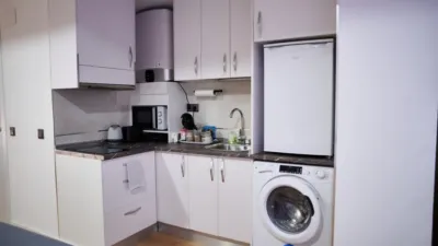 Estudio en alquiler en Calle >C. de Ramón de Santillán, Número > - Imagen 9