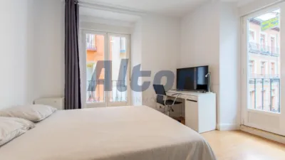 Apartment on Calle de la Madera photo 2