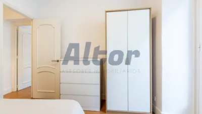 Apartment on Calle de la Madera photo 9