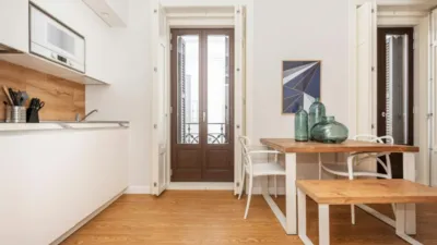 Piso en alquiler en Sol - Imagen 4