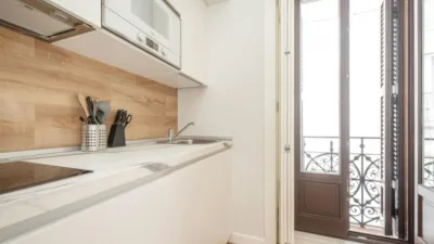 Piso en alquiler en Sol - Imagen 9