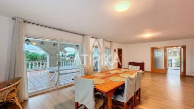 House in Montgoda photo 10