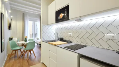 Piso en alquiler en El Raval - Imagen 10