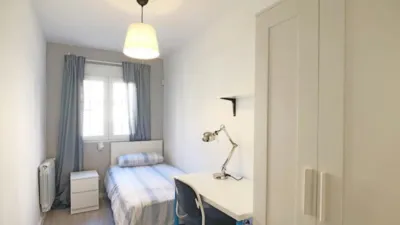 Piso en alquiler en Campamento - Imagen 2