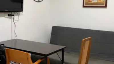 Piso en alquiler en El Raval - Imagen 3