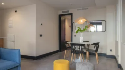Piso en alquiler en Almendrales - Imagen 2