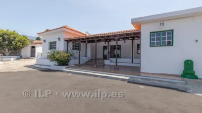 House on Tajuya Street photo 4