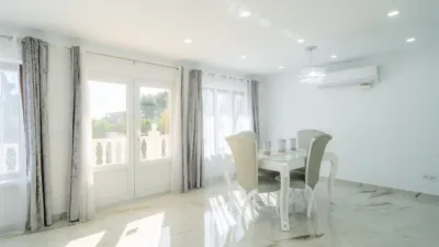 House - Más
