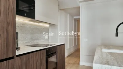Apartment on Calle de Padilla photo 6