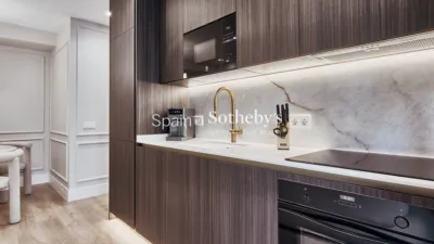 Apartment on Calle del Piamonte photo 10