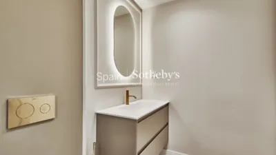Apartment on Calle del Piamonte photo 19