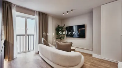 Apartment on Calle del Piamonte photo 25