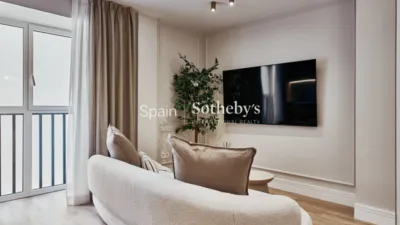 Apartment on Calle del Piamonte photo 6